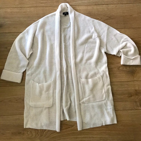 Line Cardigan - Picture 4 of 7